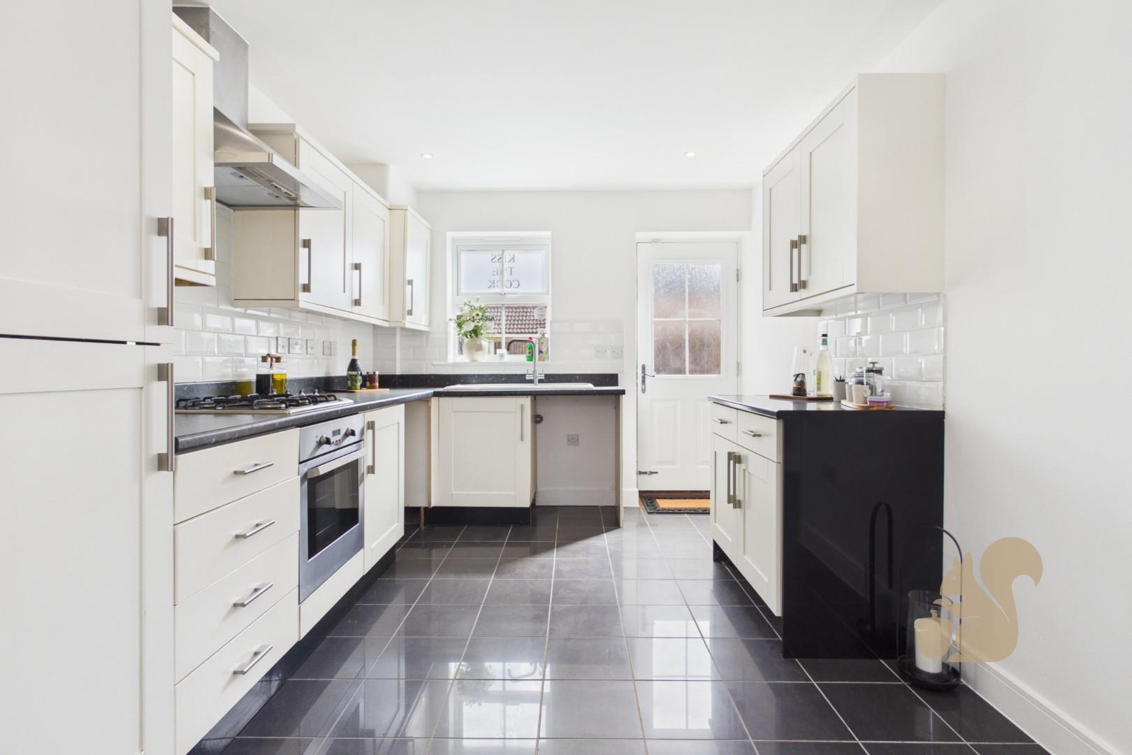 CAM01254G0-PR0514-STILL003.jpg
